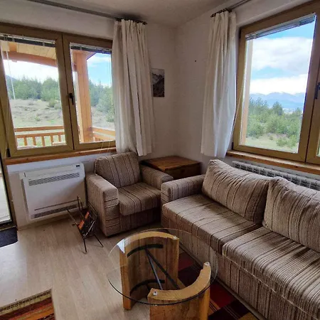 Saint John Hill Apartment